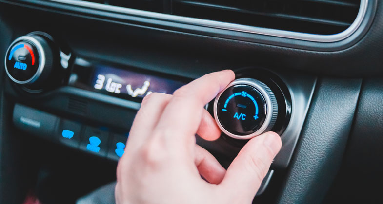 Vehicle Air Conditioning and Air Con Regas