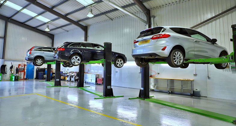 1st Choice MOTs - Our Garage Workshop Area